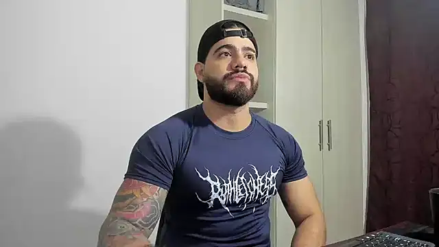 Snapshot of _Coddygold_ chatting on 11.18.25 Coddygold online show from 11.18.25