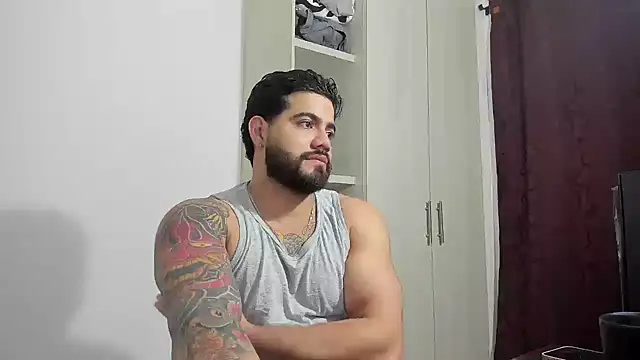 Snapshot of _Coddygold_ chatting on 11.22.25 Coddygold online show from 11.22.25