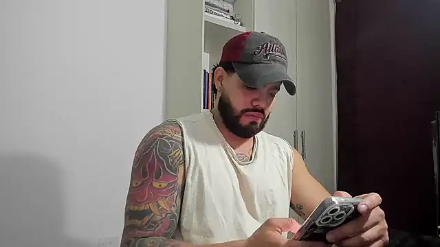 Snapshot of _Coddygold_ chatting on 12.14.25 Coddygold online show from 12.14.25