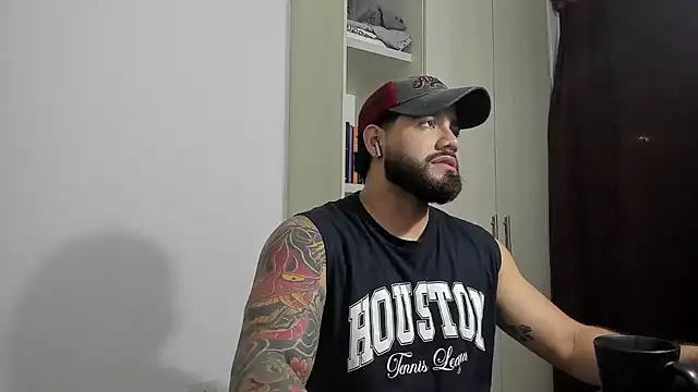 Snapshot of _Coddygold_ chatting on 12.15.25 Coddygold online show from 12.15.25