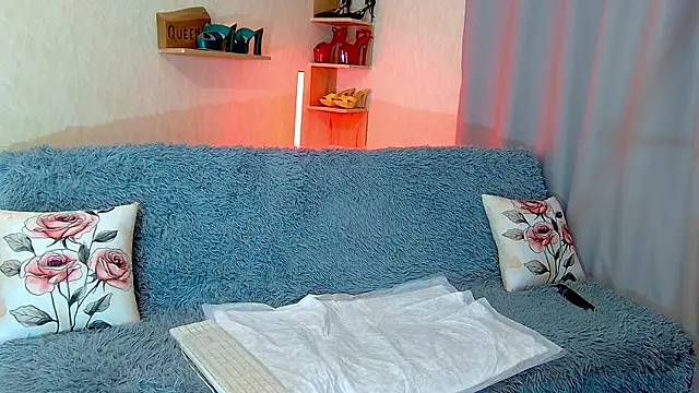 KimPolloc online show from 04.20.26
