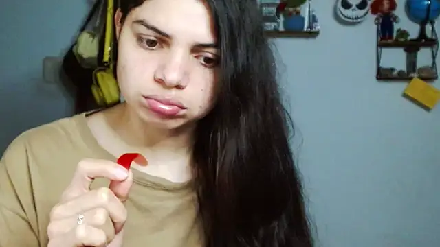 Nikkykora15 online show from 02.05.25