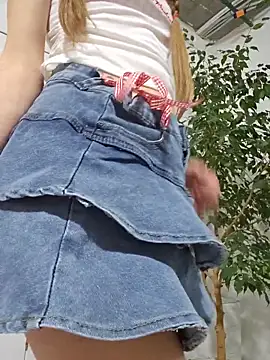 elikako online show from 04.28.26