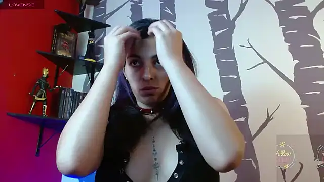 Snapshot of julieth_sex1 chatting on 02.28.25 julieth sex1 online show from 02.28.25