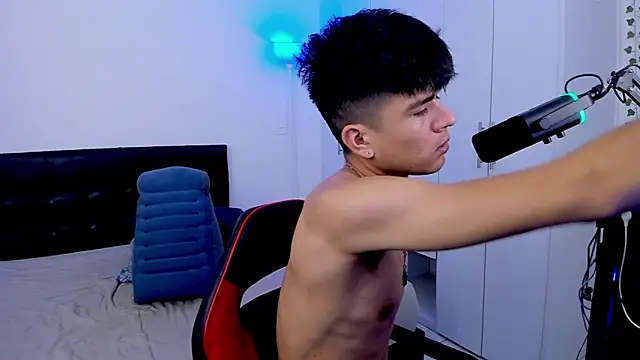 Eiden allenx online show from 01.28.25