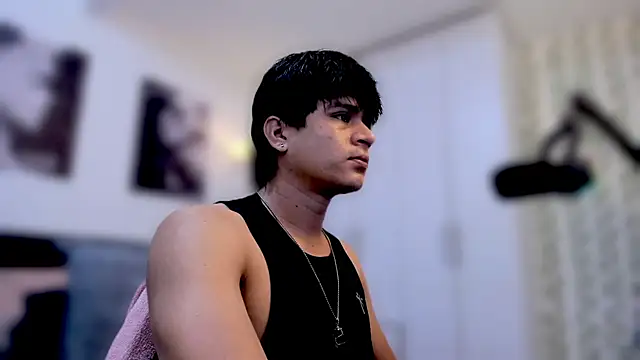 Eiden allenx online show from 10.19.25