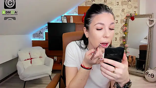 EmillyTaylor online show from 02.17.26