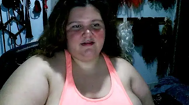 Snapshot of squirt322bbw chatting on 01.28.25 squirt322bbw online show from 01.28.25