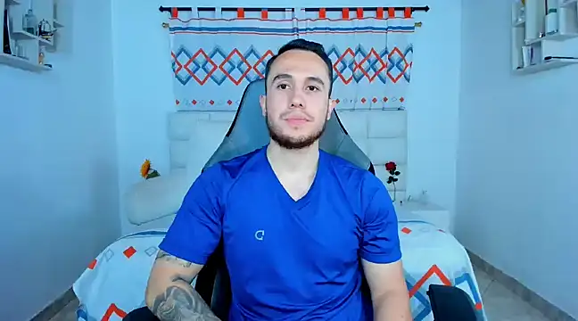 Snapshot of juan__jimenez chatting on 12.15.24 juan jimenez online show from 12.15.24