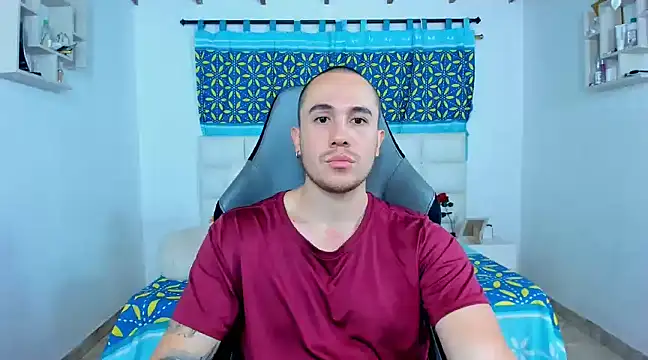 Snapshot of juan__jimenez chatting on 02.12.25 juan jimenez online show from 02.12.25