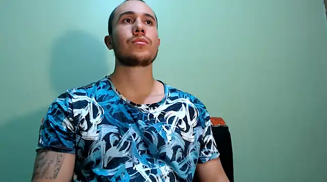 Snapshot of juan__jimenez chatting on 02.22.25 juan jimenez online show from 02.22.25