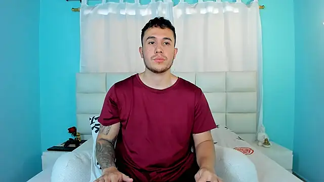 Snapshot of juan__jimenez chatting on 09.15.25 juan jimenez online show from 09.15.25