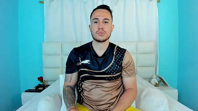 Snapshot of juan__jimenez chatting on 10.01.25 juan jimenez online show from 10.01.25