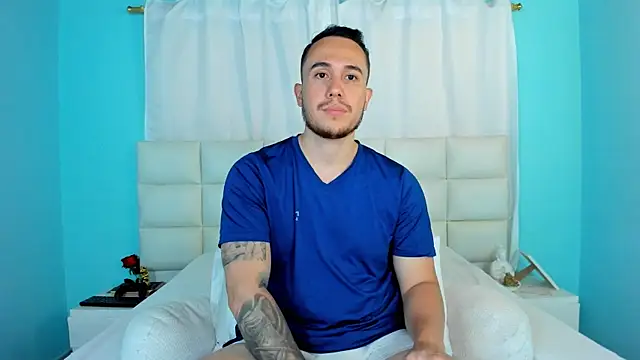 Snapshot of juan__jimenez chatting on 10.03.25 juan jimenez online show from 10.03.25