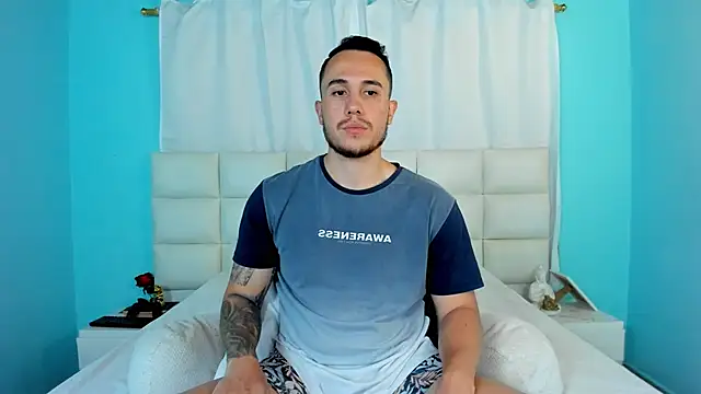 Snapshot of juan__jimenez chatting on 10.04.25 juan jimenez online show from 10.04.25