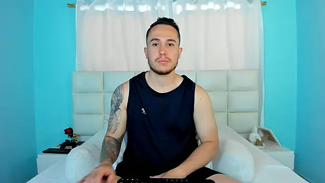 Snapshot of juan__jimenez chatting on 10.06.25 juan jimenez online show from 10.06.25