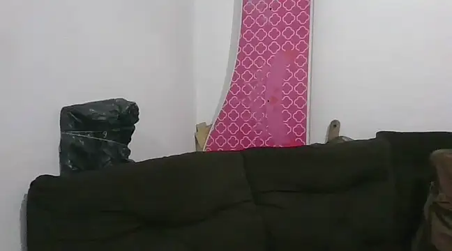 Snapshot of elperrys chatting on 03.09.25 elperrys online show from 03.09.25