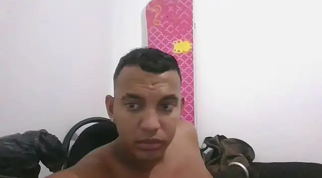 Snapshot of elperrys chatting on 03.15.25 elperrys online show from 03.15.25