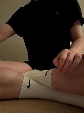 Snapshot of owin00 chatting on 12.15.25 owin00 online show from 12.15.25