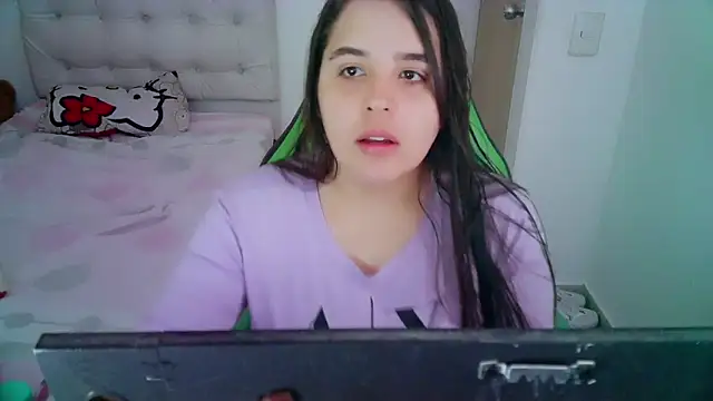  alicia z online show from 12.13.24