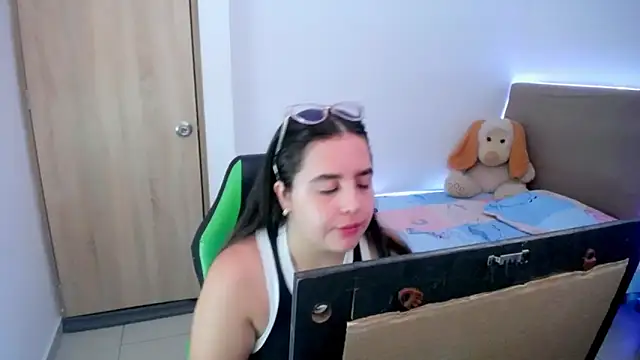  alicia z online show from 02.26.25