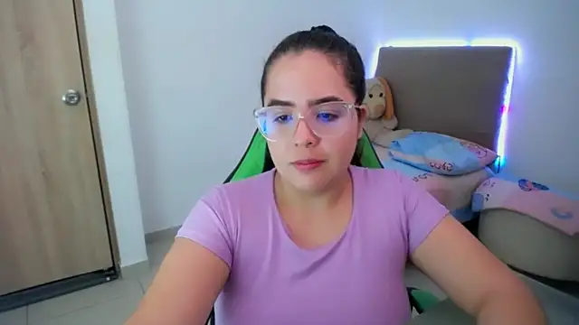  alicia z online show from 03.20.25