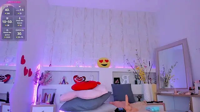 Snapshot of RachelMorgan01 chatting on 02.05.25 RachelMorgan01 online show from 02.05.25