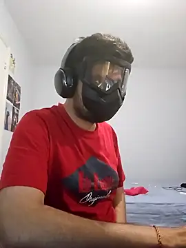 Snapshot of desihardlover chatting on 01.18.25 desihardlover online show from 01.18.25