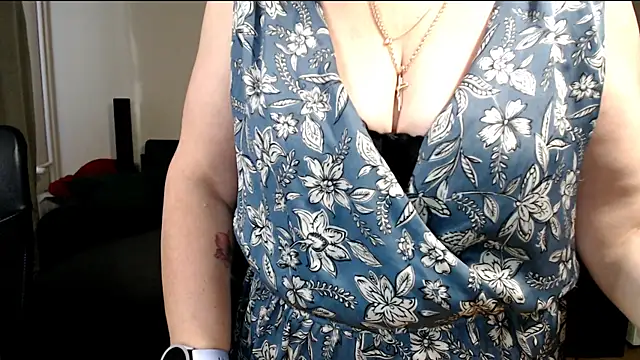 JoannaAndNeighbour online show from 03.02.26