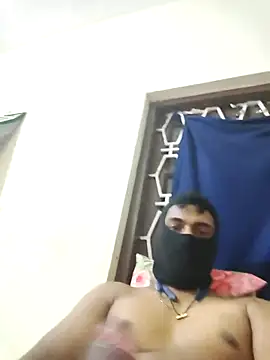 Snapshot of naughtyyboyfriend chatting on 12.13.25 naughtyyboyfriend online show from 12.13.25