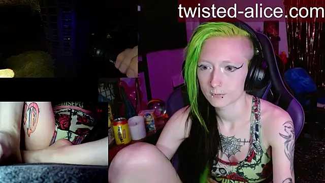 alicewonder09 online show from 04.19.26