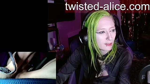 Snapshot of alicewonder09 chatting on 07.09.26 alicewonder09 online show from 07.09.26
