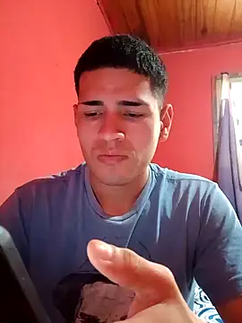 Snapshot of ynose2 chatting on 09.16.25 ynose2 online show from 09.16.25