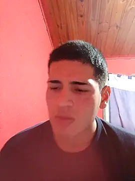 Snapshot of ynose2 chatting on 09.21.25 ynose2 online show from 09.21.25