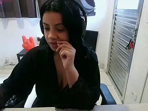 zayrapink online show from 02.23.26