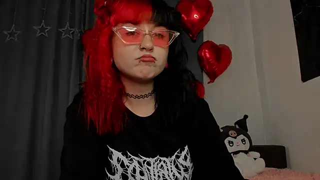 t0riayun0 online show from 02.19.25