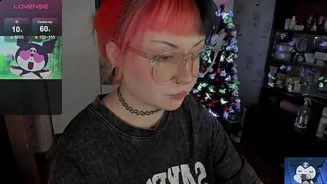 Snapshot of t0riayun0 chatting on 12.21.25 t0riayun0 online show from 12.21.25