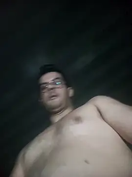 Snapshot of pedrosantos3366 chatting on 09.13.25 pedrosantos3366 online show from 09.13.25