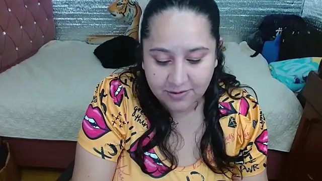EMILY-NESSA online show from 05.11.26