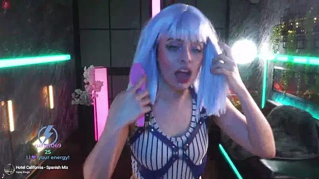 Snapshot of alessa_goreng chatting on 02.17.25 alessa goreng online show from 02.17.25