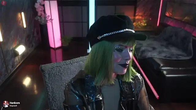 Snapshot of alessa_goreng chatting on 10.04.25 alessa goreng online show from 10.04.25