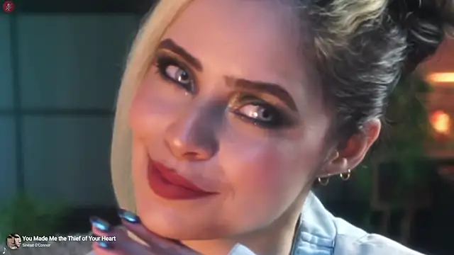 Snapshot of alessa_goreng chatting on 10.19.25 alessa goreng online show from 10.19.25