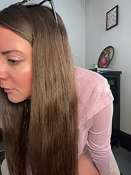 Snapshot of rosexx96 chatting on 01.08.26 rosexx96 online show from 01.08.26