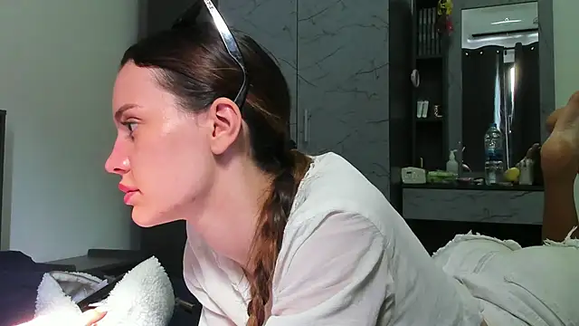 Lex Love online show from 02.01.25