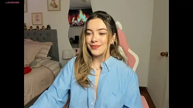 Snapshot of samysweet_8 chatting on 01.10.25 samysweet 8 online show from 01.10.25