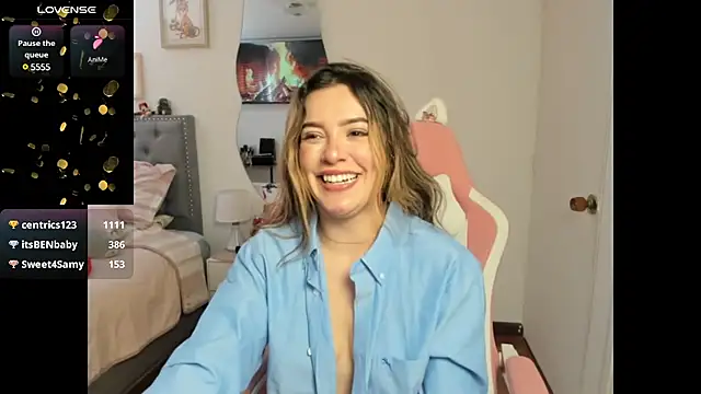 Snapshot of samysweet_8 chatting on 01.10.25 samysweet 8 online show from 01.10.25