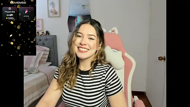 Snapshot of samysweet_8 chatting on 02.06.25 samysweet 8 online show from 02.06.25