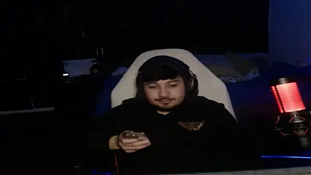 Snapshot of Pacodlt chatting on 03.27.26 Pacodlt online show from 03.27.26