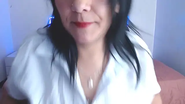 selena yourmilf online show from 04.20.26