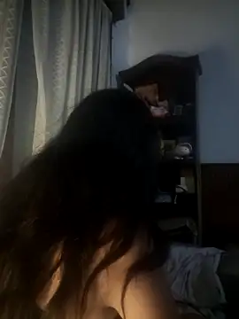 ZaraHoney online show from 02.05.25